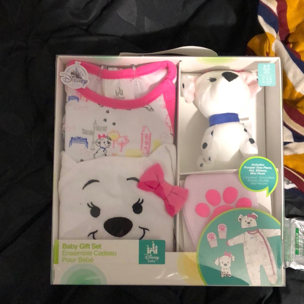 Disney baby gift set